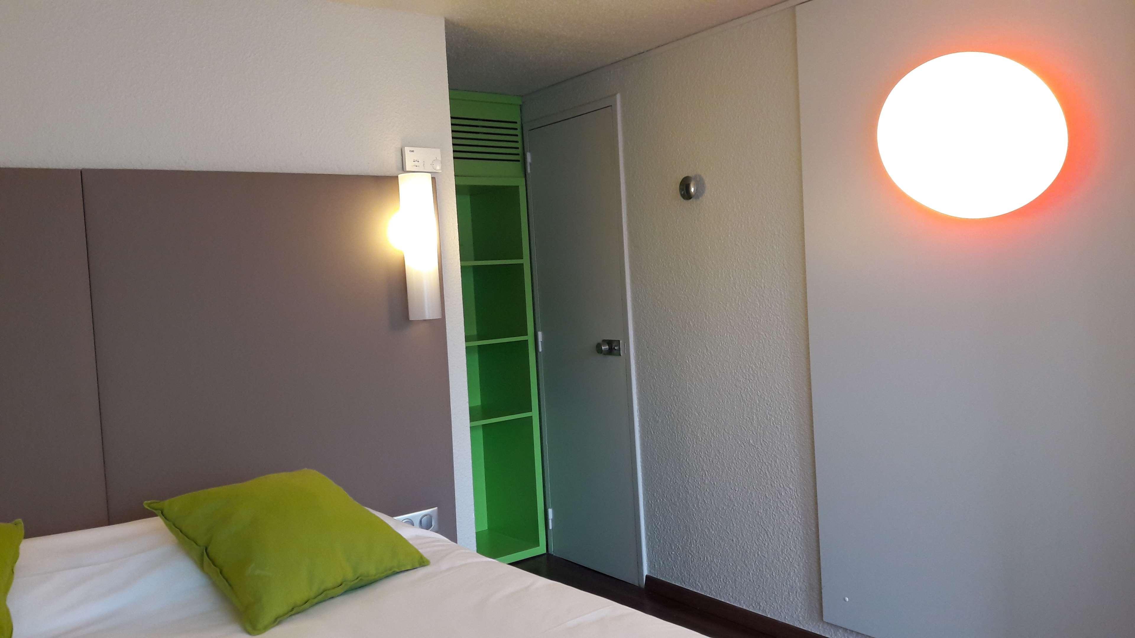 Campanile Montlucon ~ Saint-Victor Otel Dış mekan fotoğraf
