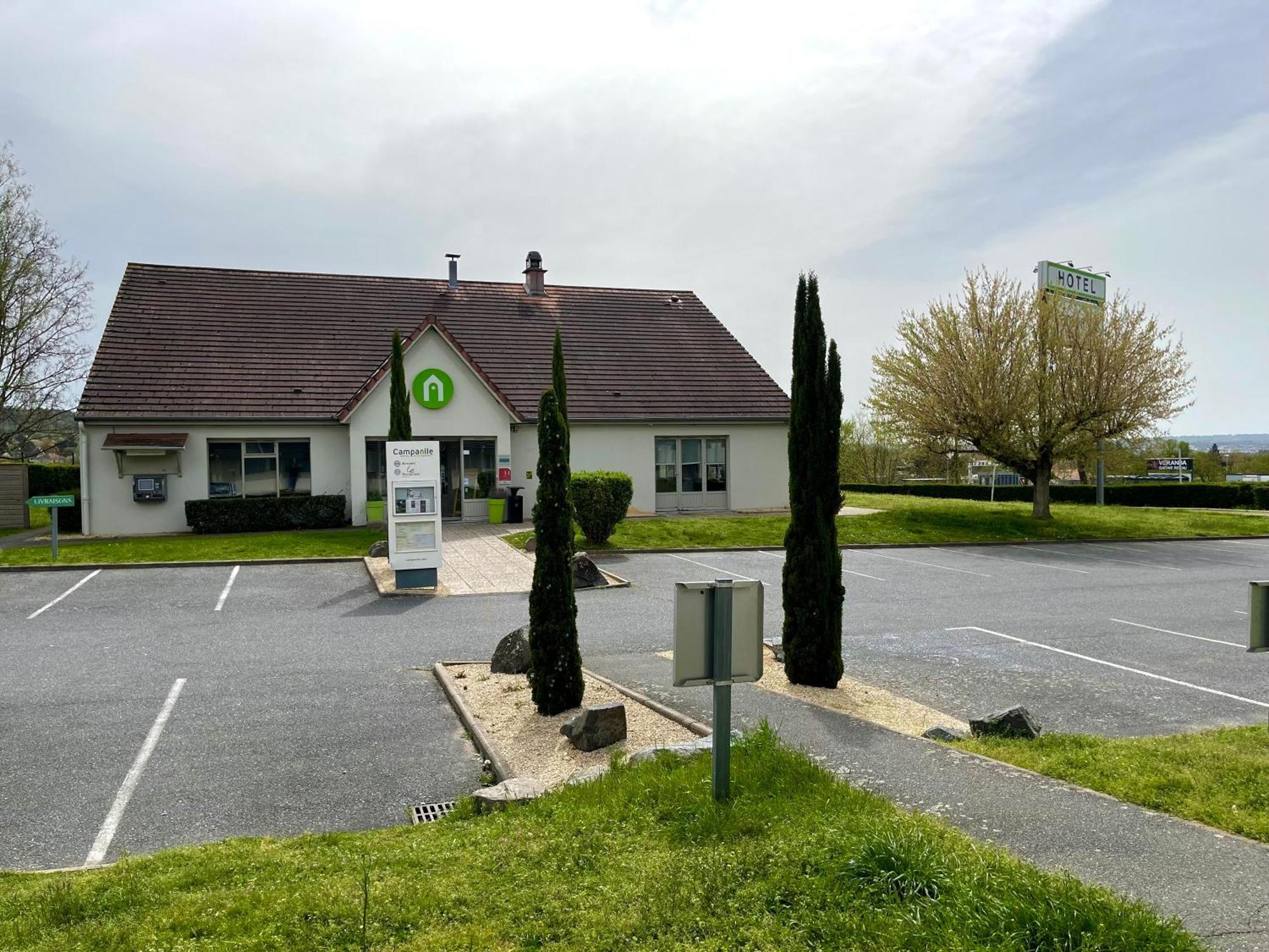 Campanile Montlucon ~ Saint-Victor Otel Dış mekan fotoğraf